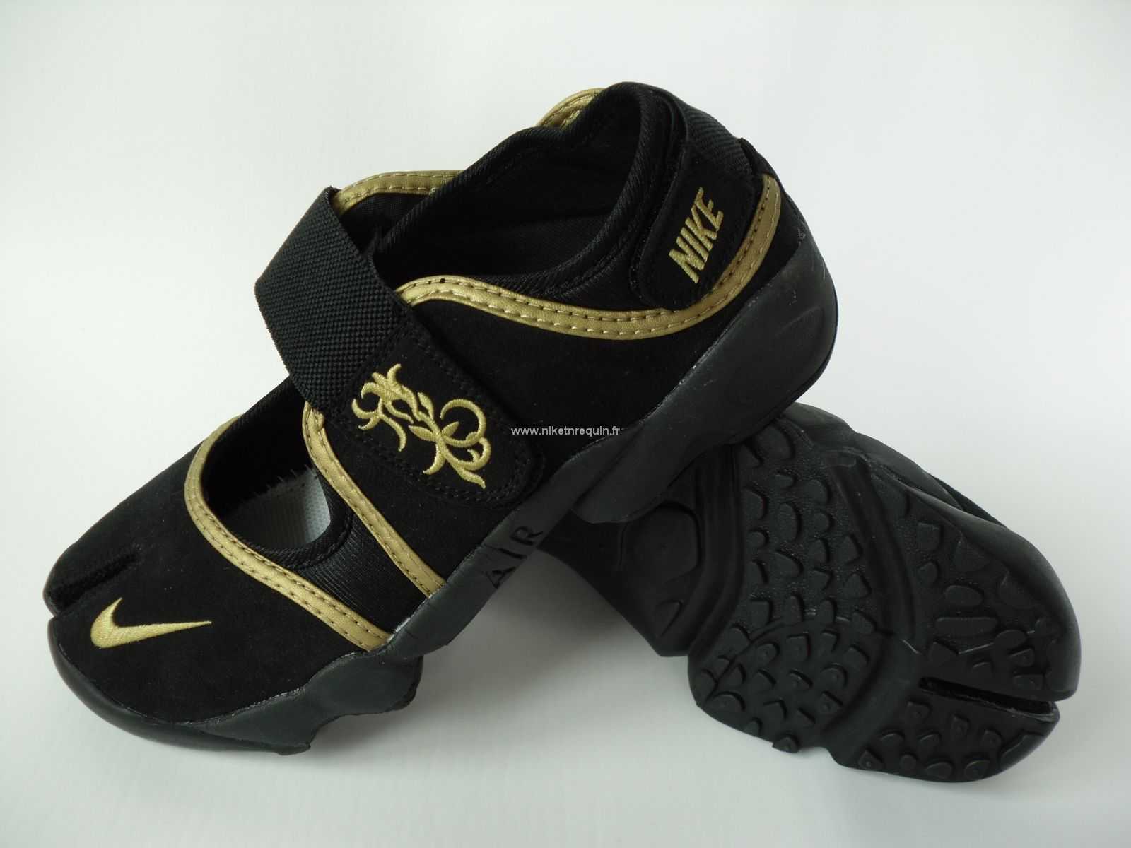 Nouveau Modele De Chaussures Nike Rift Acclamant Shox Noir